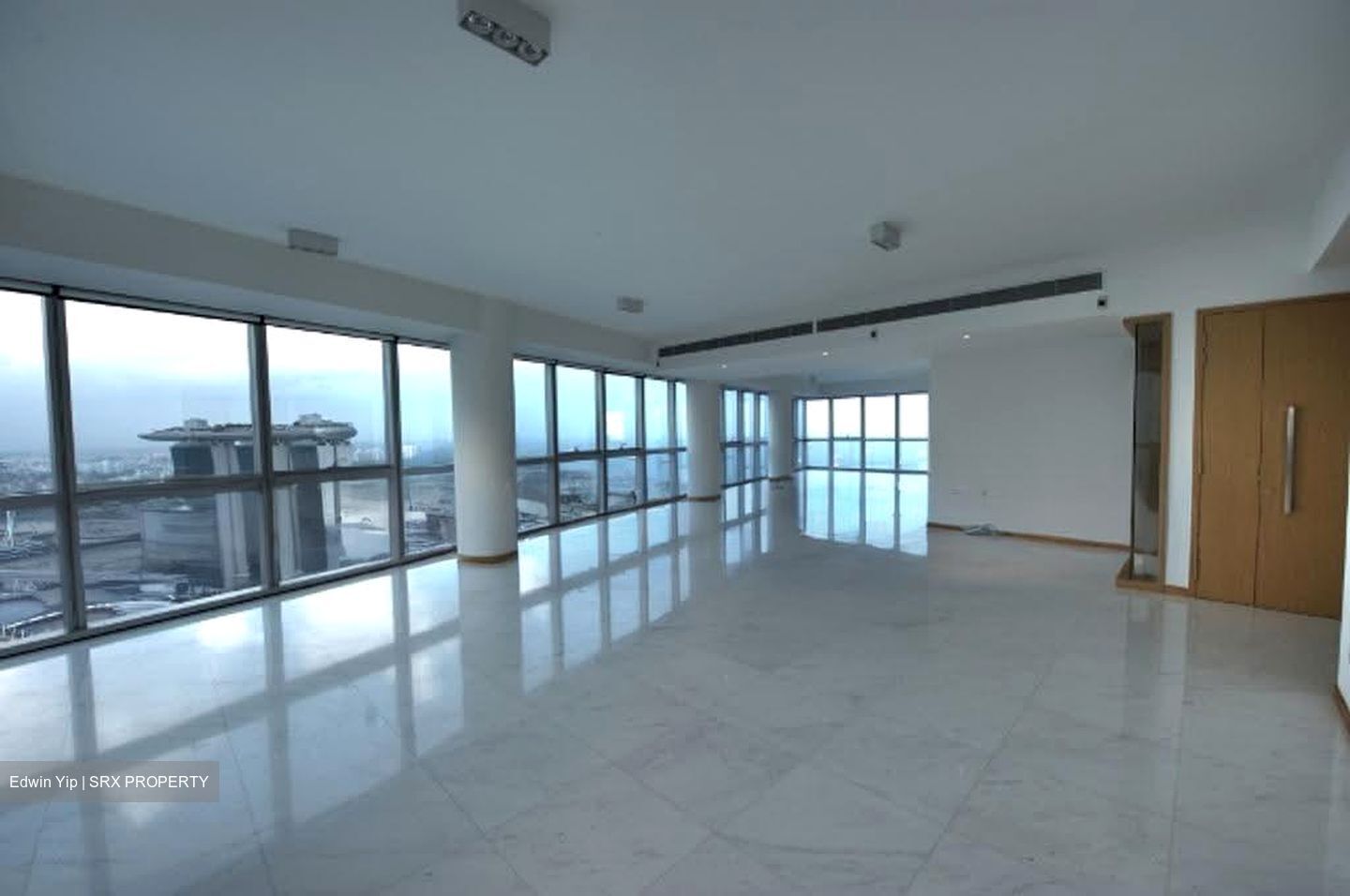 Marina Bay Residences (D1), Condominium #629378691
